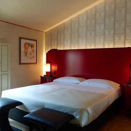 Hotel Verdi Boutique Hotel Парма Экстерьер фото