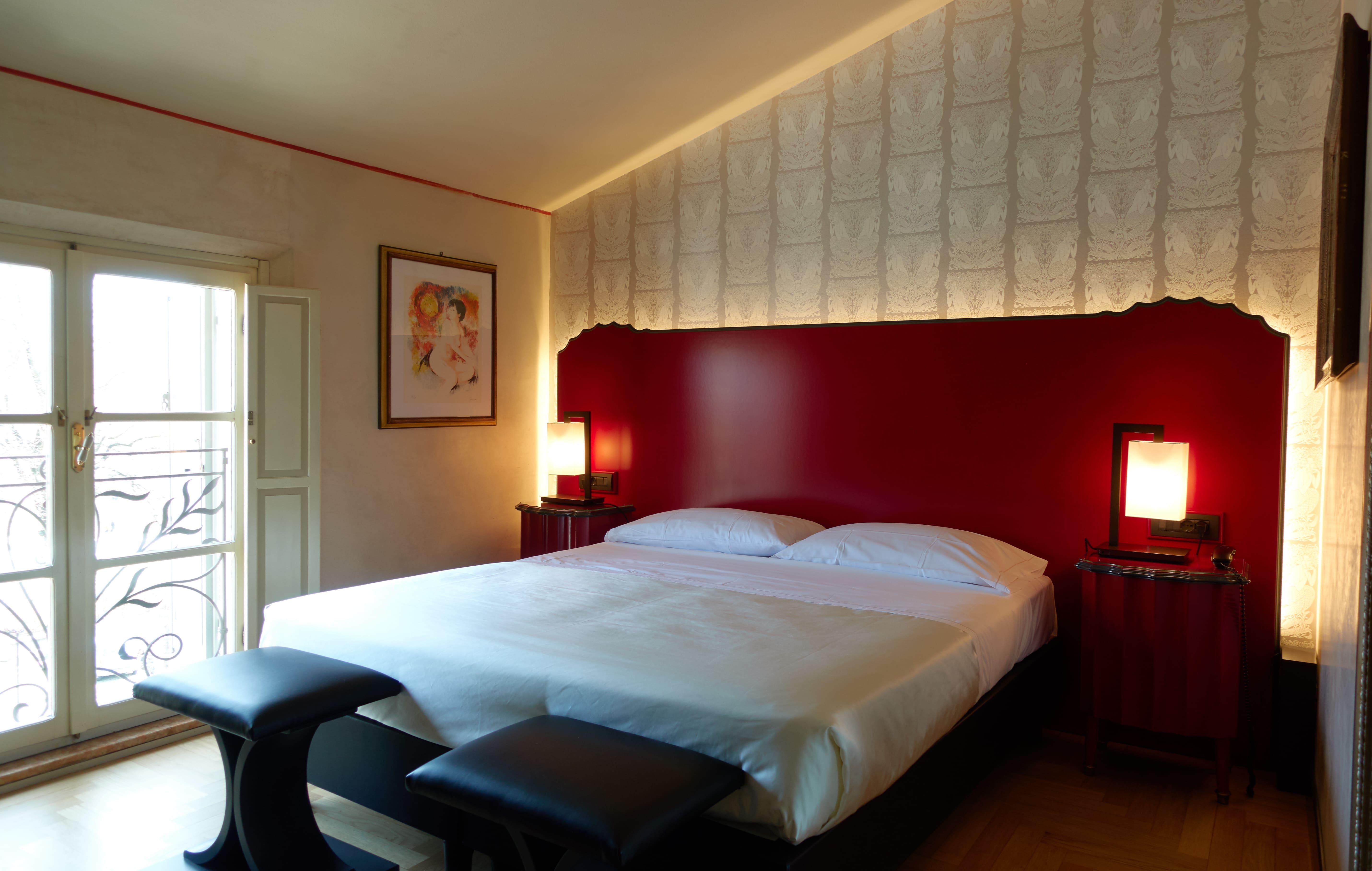 Hotel Verdi Boutique Hotel Парма Экстерьер фото